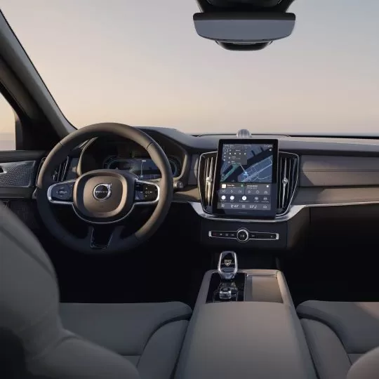 NEW XC90 Mobile 1080x1080-10