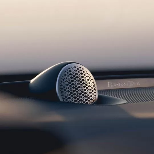 NEW XC90 Mobile 1080x1080-11